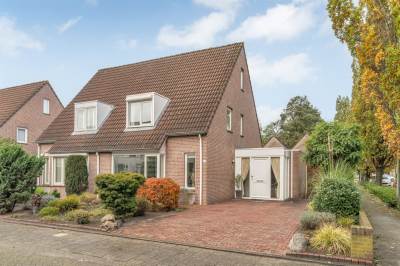 Woning Marga Klompéstraat 19 Waalwijk