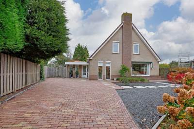 Woning Anna de Renessestraat 27 Heemskerk
