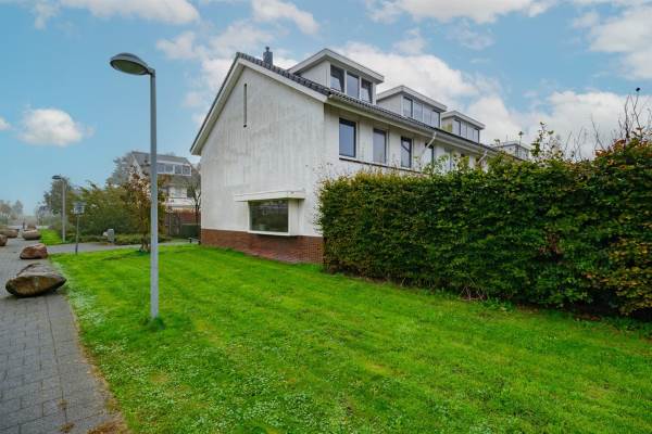 Woning Roeibaan 22 Den Haag
