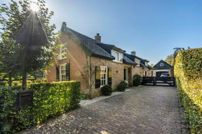 Woning Vaartweg 34 's Gravenmoer