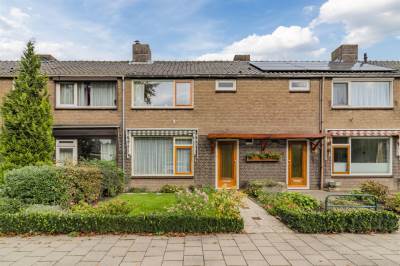 Woning Petuniastraat 82 Lent