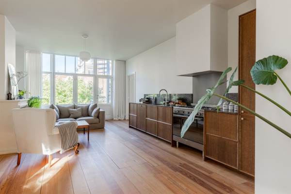 Woning Koninginneweg 541A Amsterdam