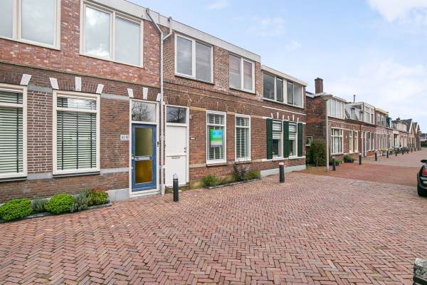 Woning J.W.C. Bloemstraat 21 Alphen aan den Rijn