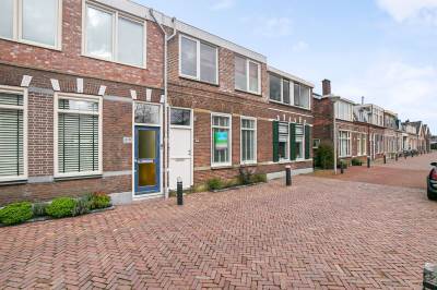 Woning J.W.C. Bloemstraat 21 Alphen aan den Rijn