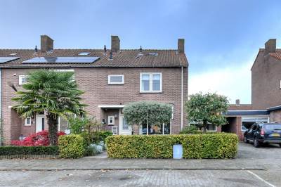 Woning Burg. Allardstraat 15 Geertruidenberg