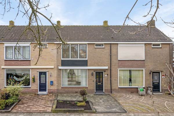 Woning Schoklandstraat 63 Volendam