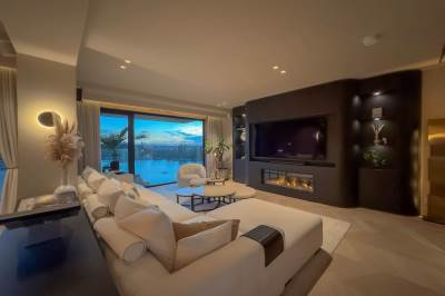 Woning Korte Ouderkerkerdijk 1 H. 2 Amsterdam