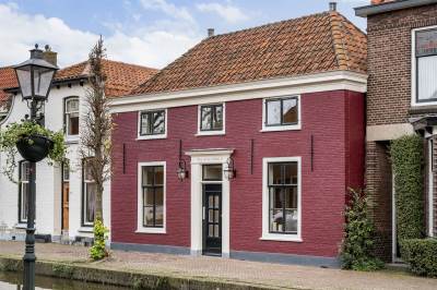 Woning Burg van der Lelijkade 16 Maasland