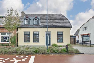 Woning Maerten van Heemskerckstraat 154 Heemskerk