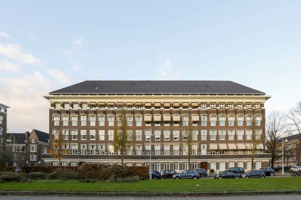 Woning Minervaplein 6 - 3 Amsterdam