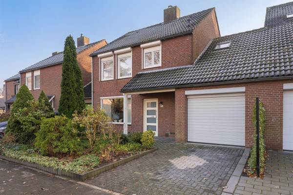 Woning Voorburcht 4 Weert