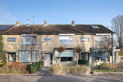 Woning van Egmondstraat 45 Nieuw-Beijerland