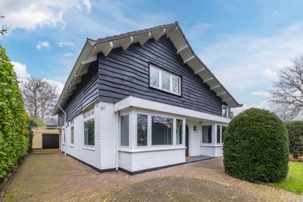 Woning Zuidlaan 27 Bergen (NH)