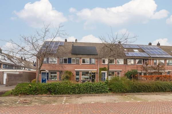 Woning Aletta Jacobsstraat 122 Heemskerk