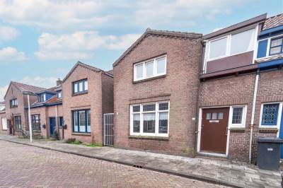 Woning Albertine Agnesstraat 19 Sneek