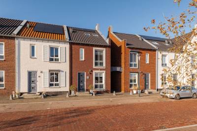 Woning De Weermuur 23 Meteren