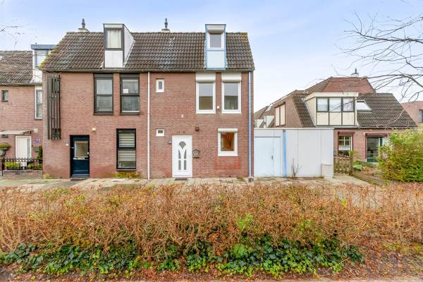 Woning De Stelling 1331 Lelystad