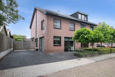 Woning Bilderdijkstraat 54 Bunschoten-Spakenburg