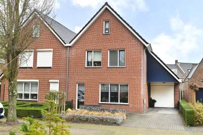 Woning Olmenstraat 16 Halsteren