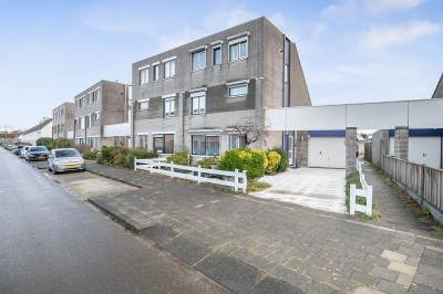 Woning Rijnlaan 2 Spijkenisse
