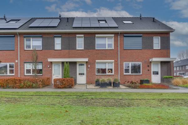 Woning Bereklauw 12 Rijssen