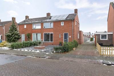 Woning Burgemeester Venemastraat 11 Muntendam