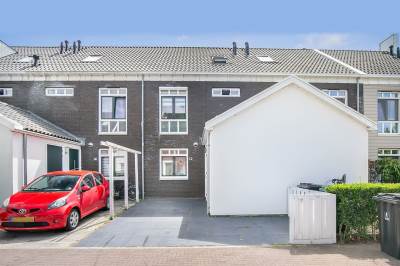 Woning Spoetnikstraat 12 Oostzaan