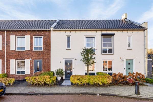 Woning Haarakker 24 Rhenoy