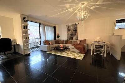 Woning Johan Huijsenstraat 6 Amsterdam