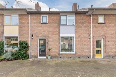 Woning Azaleastraat 10 Den Helder