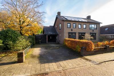 Woning Pastoor Teussestraat 1 Deurningen (Gem. Dinkelland)