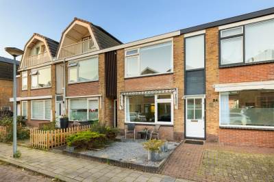 Woning Burgemeester Bratstraat 26 Oostzaan