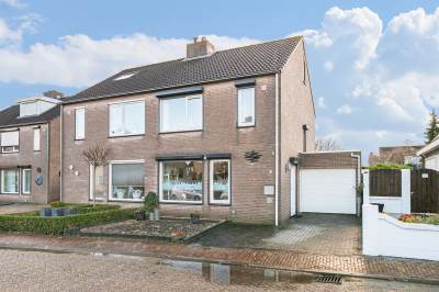 Woning Sportstraat 8 Standdaarbuiten