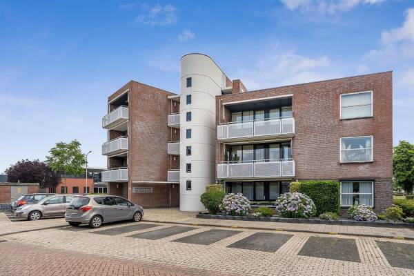 Woning Ina Dammanstraat 21 Oosterhout (NB)