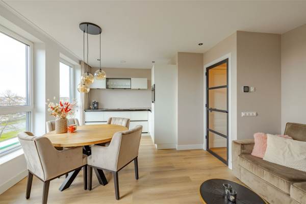 Woning Ambachtsweg 52 Velserbroek