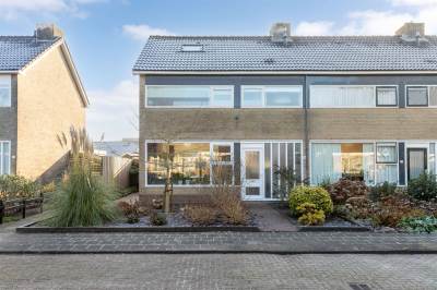 Woning Ylostinslaan 56 IJlst