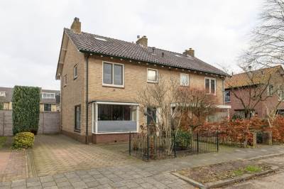 Woning van Ostadelaan 9 Loosdrecht