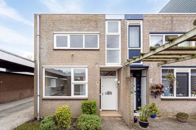 Woning Schakelweg 42 Hoogvliet Rotterdam