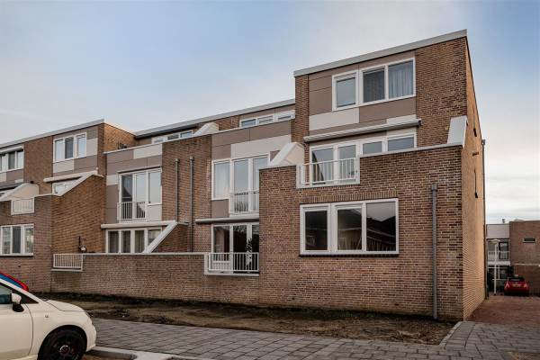 Woning Bonairestraat 1 Alphen aan den Rijn
