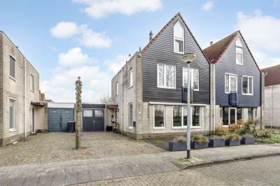Woning Naaldaar 25 Zeewolde