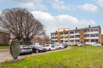 Woning Van Helvoortlaan 3B Woerden