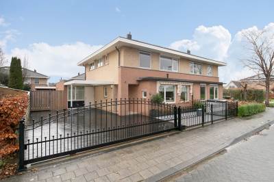 Woning Van Barrylaan 21 Numansdorp