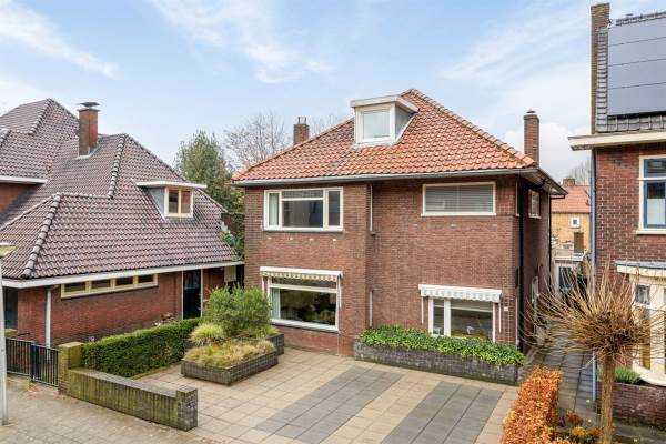 Woning Nieuwe Schoolweg 24 Enschede