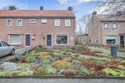 Woning Koningin Julianaweg 26 Scheerwolde