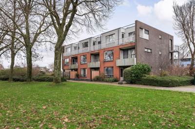 Woning Schoolbaan 24 Roelofarendsveen