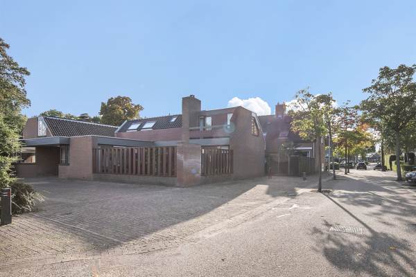 Woning Bachlaan 2 Rhoon