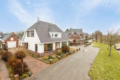 Woning Menno van Coehoornplein 5 Delfzijl