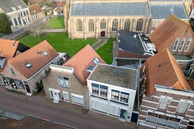 Woning Ds. de Bresstraat 8 Sint-Maartensdijk