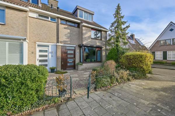 Woning Darwinstraat 11 Kudelstaart