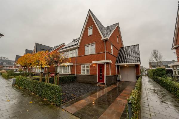 Woning Winterplein 15 Puttershoek
